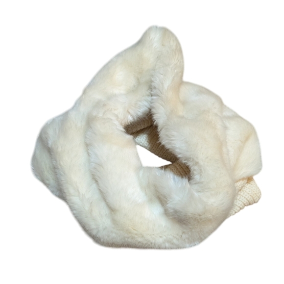 Banana Republic Cream Wool Faux Fur Snood Infinity Scarf - Picture 2 of 4